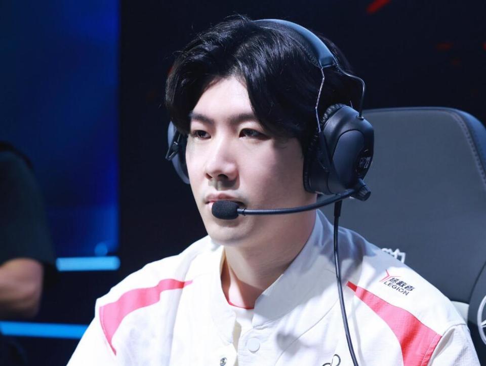 然是激烈而 然是激烈而