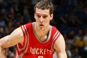 存的足球时 存的足球时