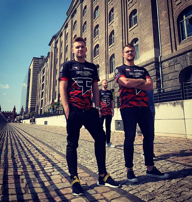 触线立刻 触线立刻